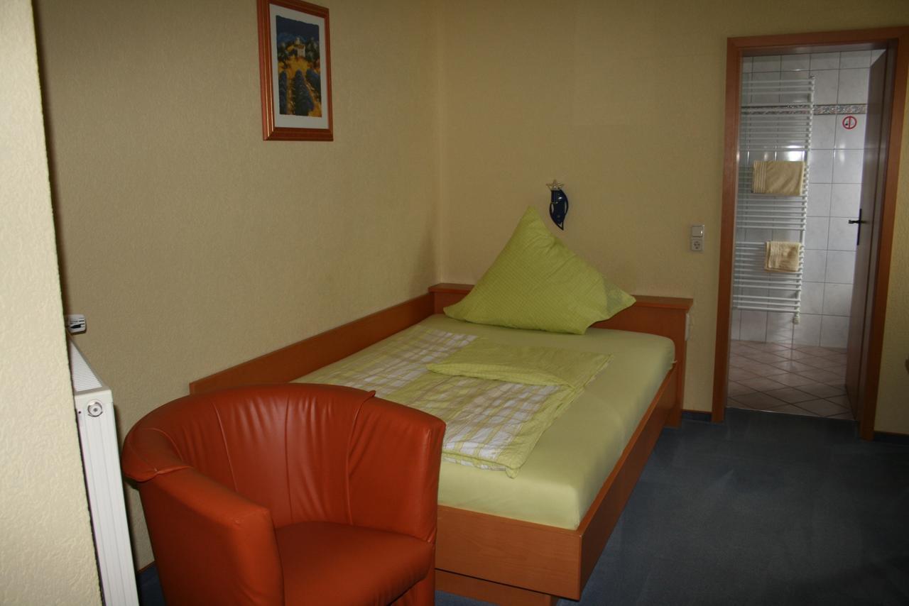 Hotel Pension Zur Krone Eisenach Exteriér fotografie