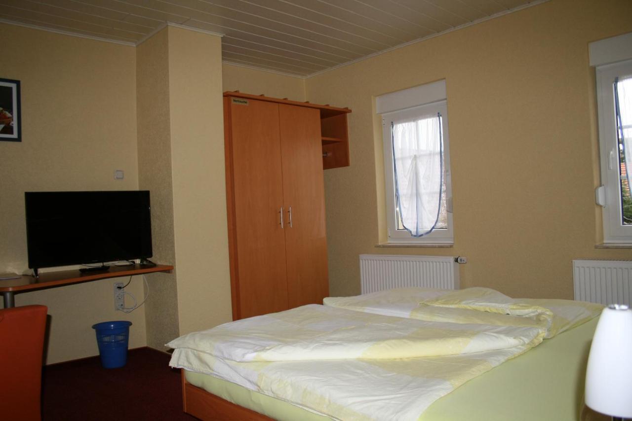 Hotel Pension Zur Krone Eisenach Exteriér fotografie