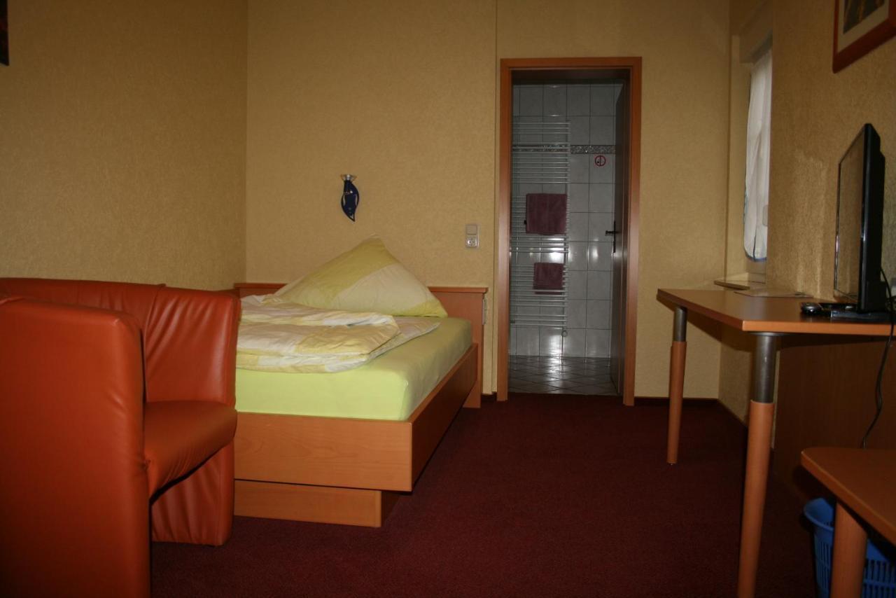 Hotel Pension Zur Krone Eisenach Exteriér fotografie