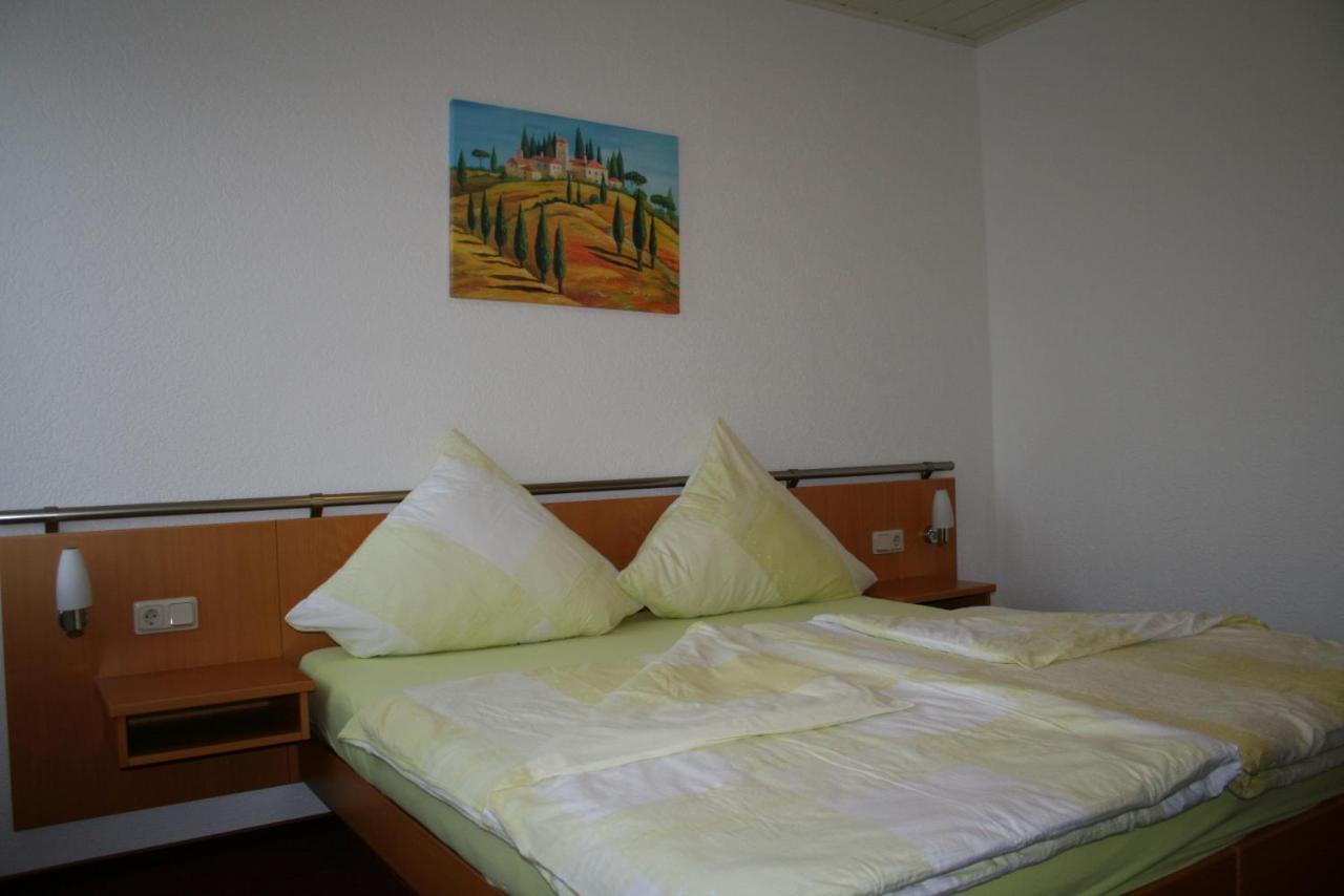 Hotel Pension Zur Krone Eisenach Exteriér fotografie